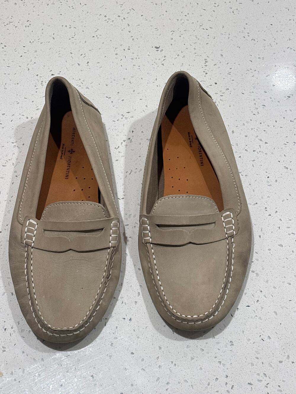 Mercanti florentini women’s size 9 slip ons